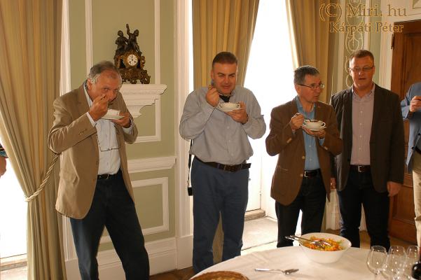 twg_slideshow